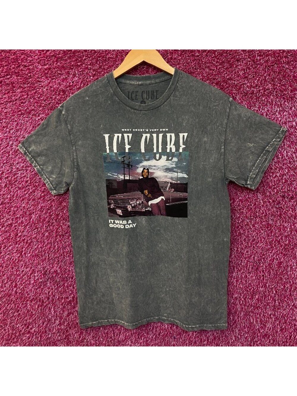 Ice Cube "It Was a Good Day" Graphic T-Shirt Medium